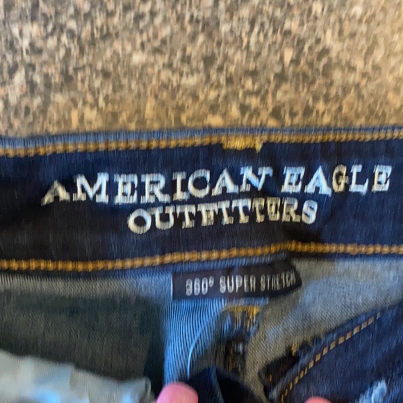 American Eagle Hi-Rise shortie shorts - Picture 3 of 4